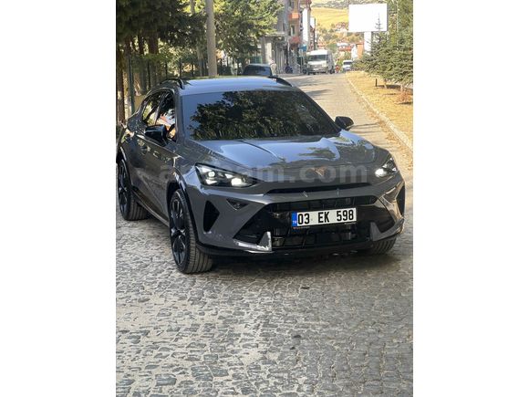 Sahibinden Cupra Formentor 1.5 TSI 2025 Model VZ-LINE  ÖZEL RENK 