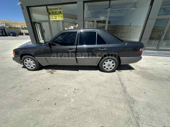 Sahibinden Mercedes - Benz E 200 1993 Model 