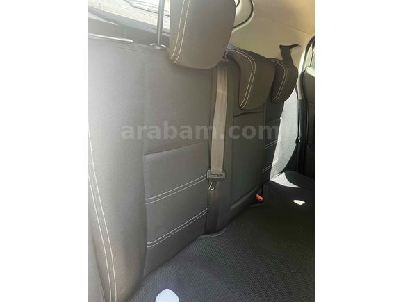 Sahibinden Renault Megane 1.5 dCi Touch 2013 Model 