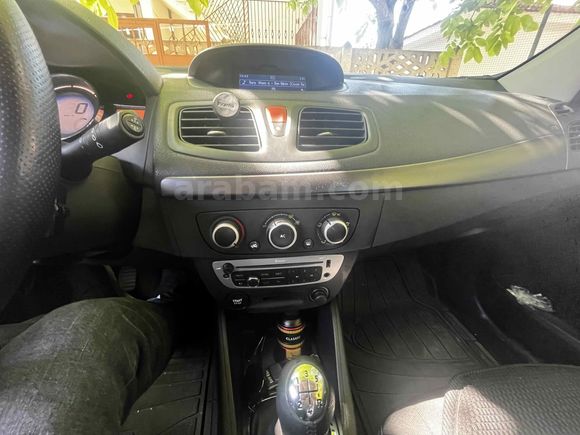 Sahibinden Renault Megane 1.5 dCi Touch 2013 Model 