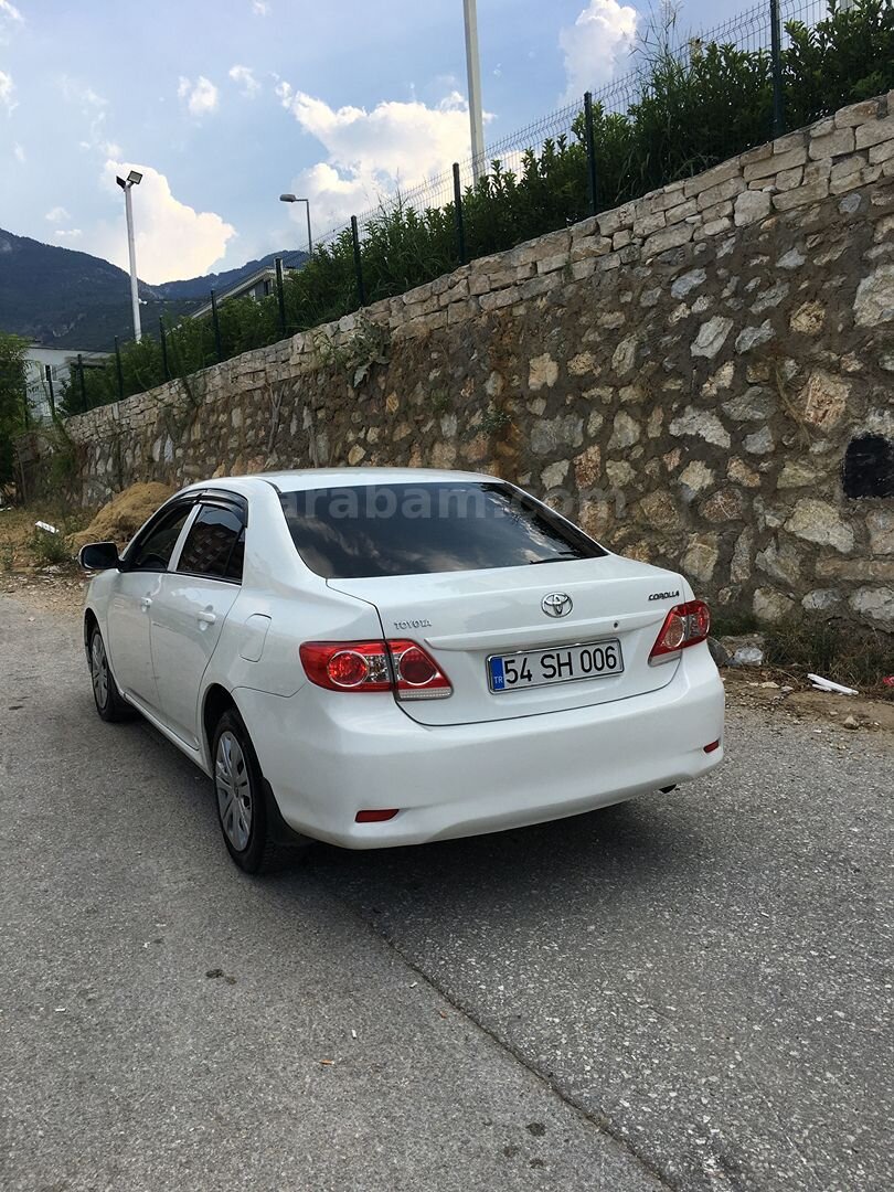 Sahibinden Toyota Corolla 1.33 Comfort 2011 Model 2
