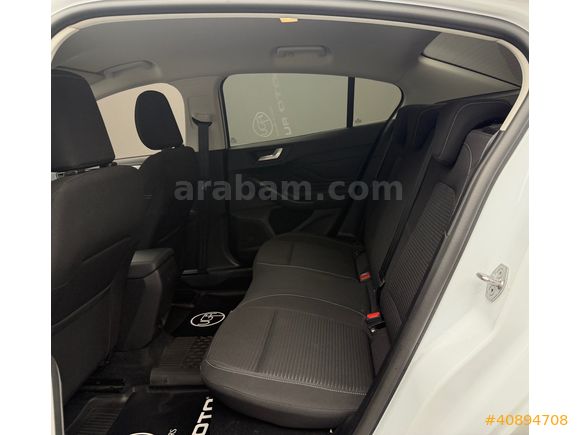 2024 FORD FOCUS 1.5 ECOBLUE TITANIUM STIL OTOMATİK M.EKRAN