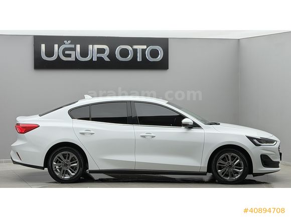 2024 FORD FOCUS 1.5 ECOBLUE TITANIUM STIL OTOMATİK M.EKRAN