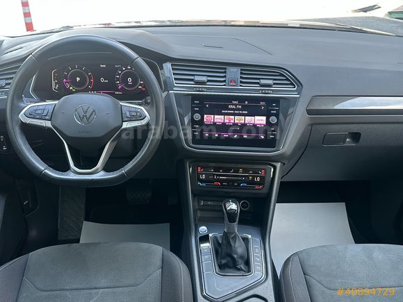 ERDEMLER'DEN 2023 VW TİGUAN 1.5TSI ELEGANCE 150HP CAM TAVAN FULL