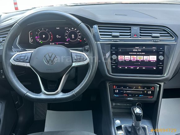 ERDEMLER'DEN 2023 VW TİGUAN 1.5TSI ELEGANCE 150HP CAM TAVAN FULL