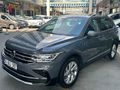 ERDEMLER'DEN 2023 VW TİGUAN 1.5TSI ELEGANCE 150HP CAM TAVAN FULL