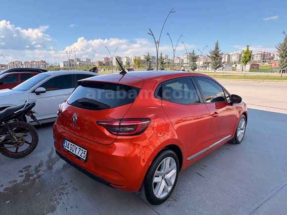 Sahibinden Renault Clio 1.0 TCe Touch 2022 Model 