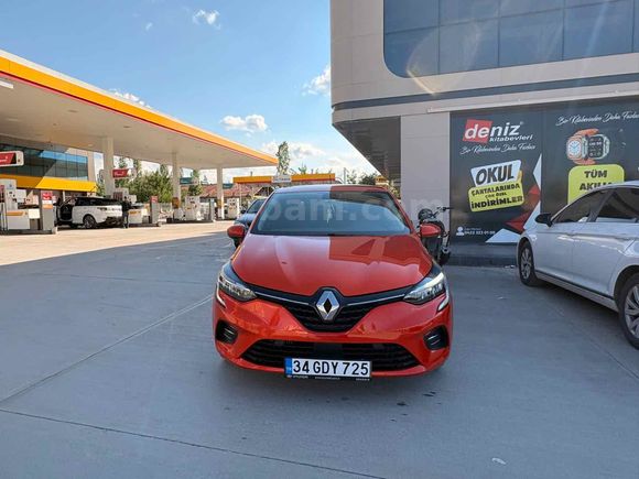 Sahibinden Renault Clio 1.0 TCe Touch 2022 Model 