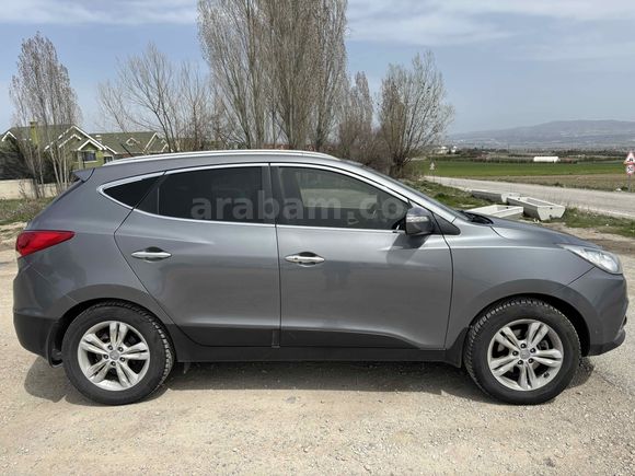 Sahibinden Hyundai ix35 1.6 GDI Style Plus 2013 Model Ankara 160.000 km Gri