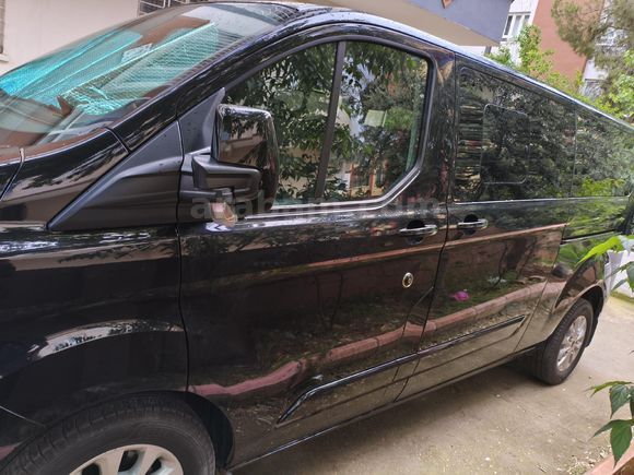 Sahibinden Ford Tourneo Custom 2.0 EcoBlue 320 L Titanium Plus 2023 Model