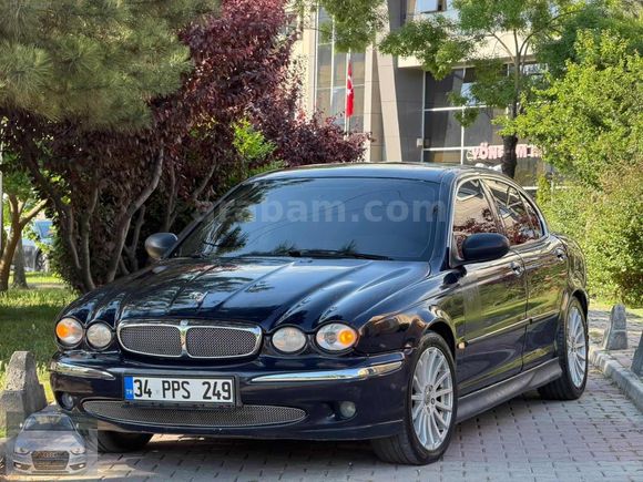 D&M MOTORS JAGUAR 2.5 V6 İÇİ BEJ LANSMAN RENK BAKIMLI