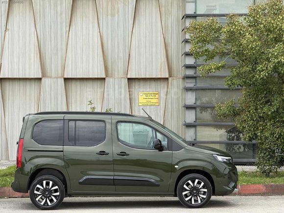 2026 OPEL COMBO 1.5D ULTİMATE CAMTAVAN&OTOMATİK&%20FATURA