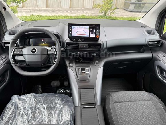 2026 OPEL COMBO 1.5D ULTİMATE CAMTAVAN&OTOMATİK&%20FATURA