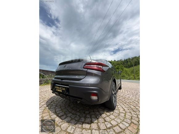 KUBALİÇ DEN 2024 MODEL C4 X 1.2 Puretech Feel Bold EAT8