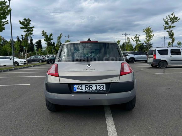Sahibinden Renault Megane 1.4 Authentique 2005 Model 