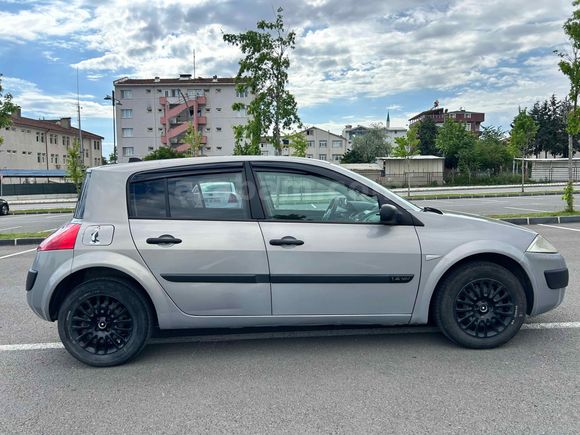 Sahibinden Renault Megane 1.4 Authentique 2005 Model 