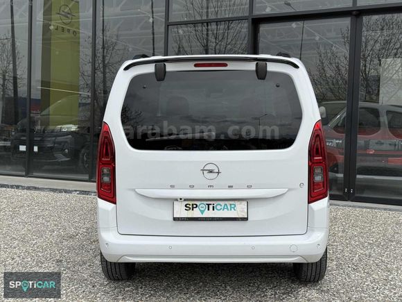 OPEL YETKİLİ BAYİİNDEN HATASIZ 2025 COMBO-E EDİTİON 25.000 KM