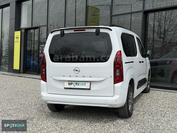 OPEL YETKİLİ BAYİİNDEN HATASIZ 2025 COMBO-E EDİTİON 25.000 KM