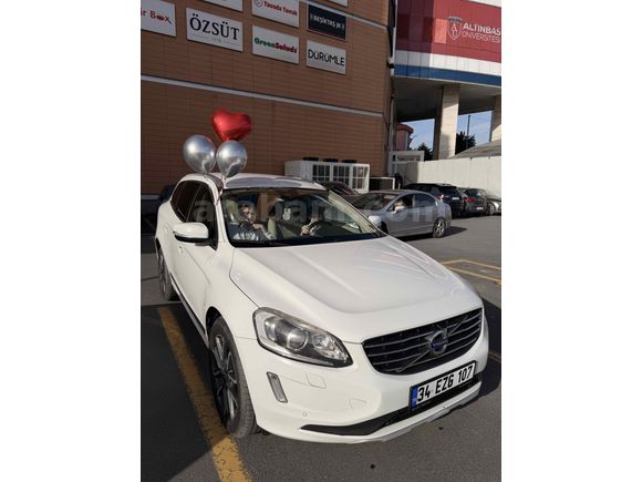 Sahibinden Volvo XC60 2.0 D4 Advance 2015 Model İstanbul 200.500 km Beyaz