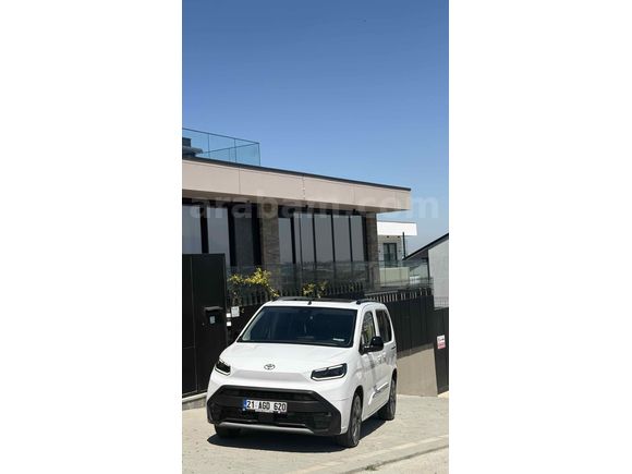 Sahibinden Toyota Proace City 1.5 D Passion X-Pack 2024 Model 