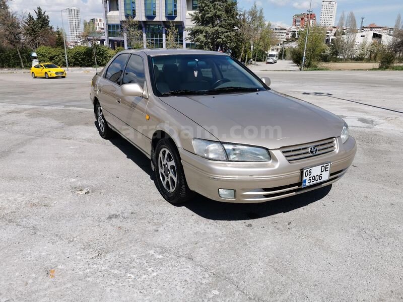 Sahibinden Toyota Camry 3.0 GX 1999 Model Ankara 450.000 km Bej