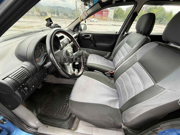 BAYAN ARACI İSTEYENLERE OTOMOTİK CORSA 1.4 SWING