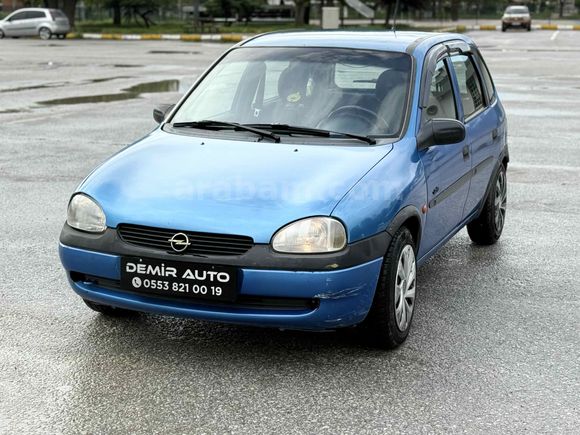 BAYAN ARACI İSTEYENLERE OTOMOTİK CORSA 1.4 SWING
