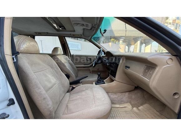 VOİCE'DEN SADECE 3 PARÇA BOYALI SUNROOF'LU AUDİ 80