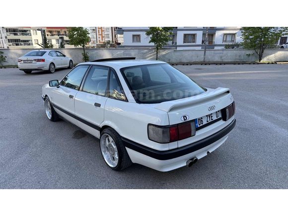 VOİCE'DEN SADECE 3 PARÇA BOYALI SUNROOF'LU AUDİ 80