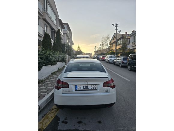 Sahibinden Citroen C5 1.6 e-HDi Confort 2011 Model 