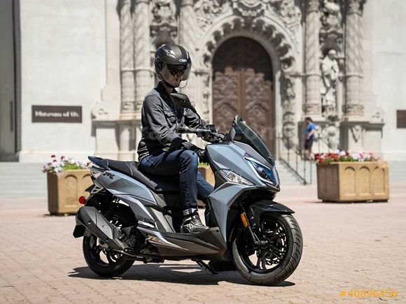 MOTOSUN'DAN SYM JET 14 E5 TUR CAMI HEDİYE 12 TAKSİT