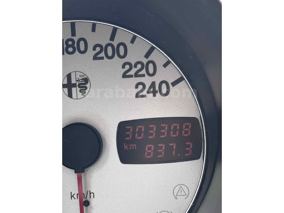 Sahibinden Alfa Romeo 156 1.6 TS Distinctive 2006 Model 