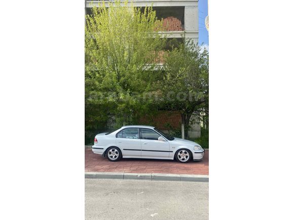 Sahibinden Honda Civic 1.4 i S 1999 Model 
