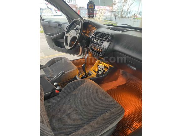 Sahibinden Honda Civic 1.4 i S 1999 Model 