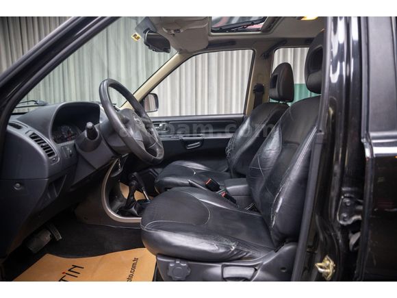 2005 TERRANO 3.0 DI SUNROOF_ISITMA_DERİ_7.KISILIK_BASAMAK_213.800KM