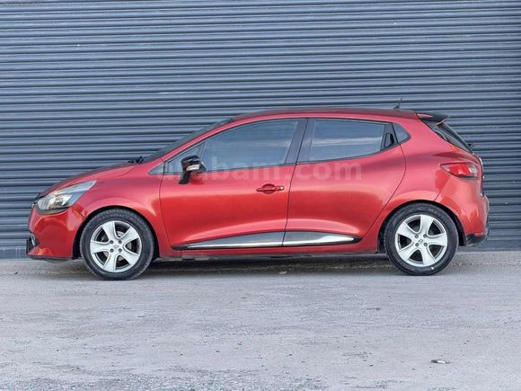 ŞEKERCİ AUTO 2013 RENAULT CLİO 1.2 İCON