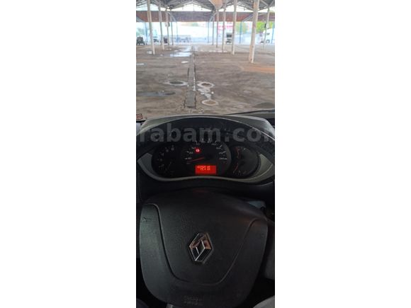 Sahibinden Renault Master 2.3 dCi 13 m3 2013 Model 14 çıkışlı hazır raflı servis aracı