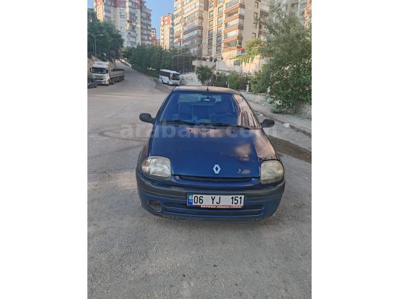 ACİL SATILIK ARAÇ BULDUM    Sahibinden Renault Clio 1.6 RTE 2000 Model