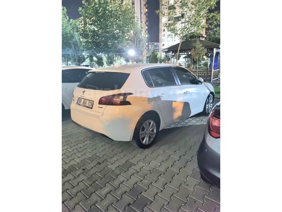 Sahibinden Peugeot 308 1.6 BlueHdi Allure 2015 Model  278.000 km Beyaz