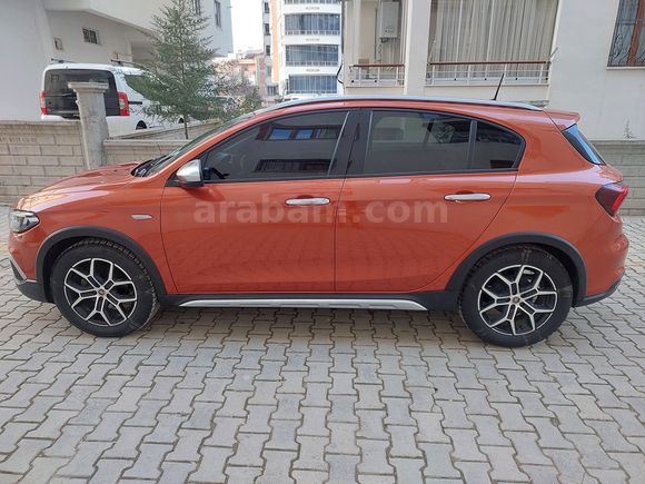 Sahibinden satılık Orjinal Garantili Servis bakımlı Egea Cross