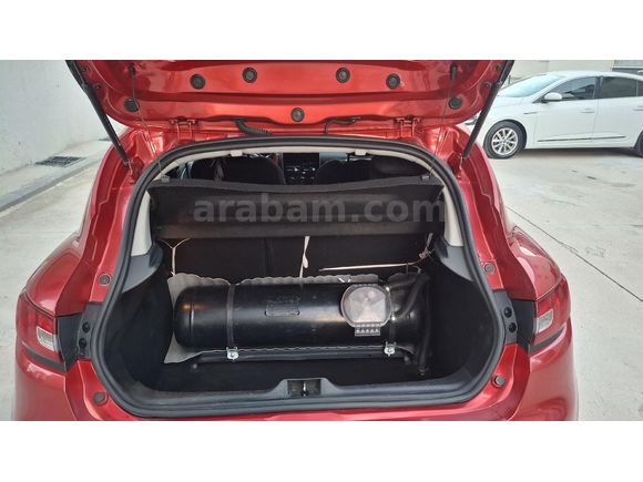 Sahibinden Renault Clio 1.2 Joy 2012 Model
