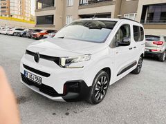 Sahibinden Citroen Berlingo 1.5 BlueHDI MAX XTR Shine Bold 2025 Model 