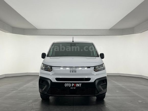 otomobil Fiat Doblo Cargo 1.5 BlueHDİ Maxi