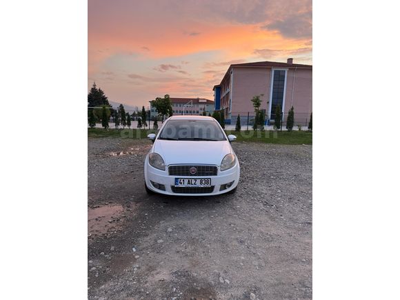 Sahibinden Fiat Linea 1.3 Multijet Easy 2013 Model