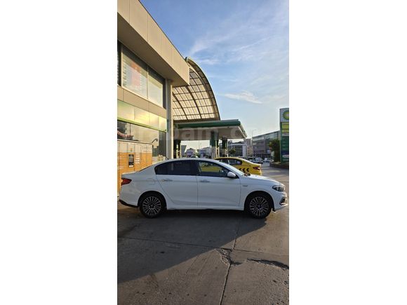 Sıfır kokusu üstünde Fiat Egea 1.4 Fire Easy Stil 2021 Model