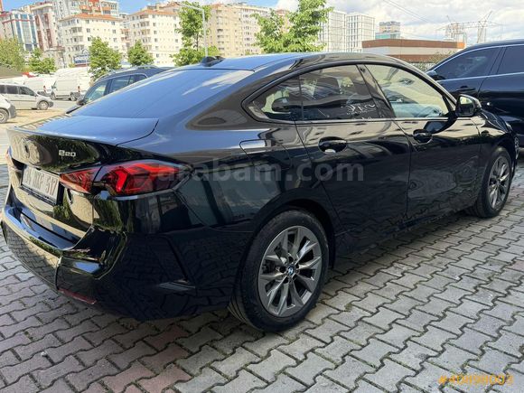 2025 BMW 2.20 GRANDCOUPE SPORTLİNE CAM TAVAN_İÇİ KAHVE