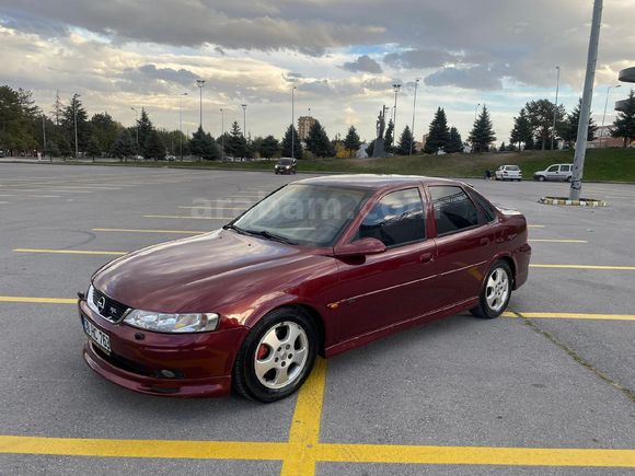 Sahibinden Opel Vectra 2.0 CDX 2000 Model  378.000 km Bordo