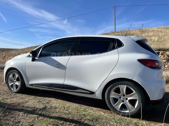 2013 Renault Clio 1.5 dCi Icon S&S 