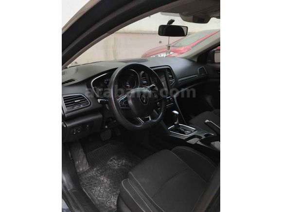 Sahibinden Renault Megane 1.5 dCi Touch Plus 2017 Model 