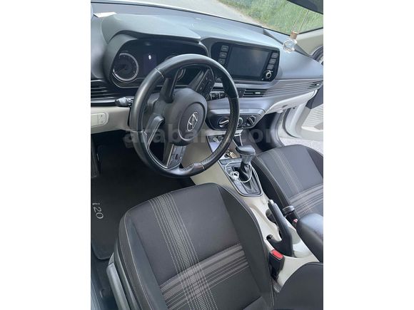 Sahibinden Yetkili Servis Bakımlı Değişensiz i20 1.4 MPI Style 2021 Model  72.500 km Beyaz